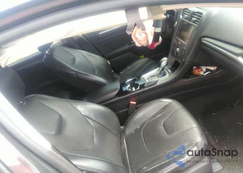 2015 Ford Fusion Titanium Hybrid z USA, uszkodzony, nr VIN 3FA6P0RU3FR166586